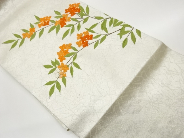 枝葉に花模様刺繍名古屋帯